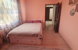 Apartament semidecomandat, 3 camere, parcare inclusa, zona centrala