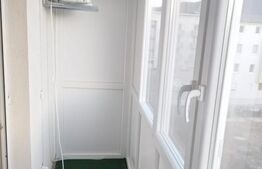 Apartament semidecomandat, 3 camere, parcare inclusa, zona centrala