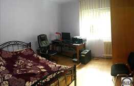 De vanzare apartament 4 camere,80 mp,garaj, boxa subsol, zona strazii Dambovitei