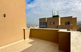 Penthouse, 90 mp, totul nou, lift, incalzire in pardoseala, terase, zona Terra