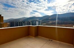 Penthouse, 90 mp, totul nou, lift, incalzire in pardoseala, terase, zona Terra