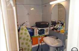 De vanzare apartament 4 camere,93,12 mp,boxa subsol, zona strazii Calea Floresti