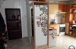 De vanzare apartament 4 camere,93,12 mp,boxa subsol, zona strazii Calea Floresti