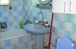 Vanzare apartament 2 camere, 54 mp, decomandat, complet mobilat