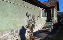 Vânzare Casă în Săcele - Locuință cu Teren Generos cu Potențial -de Renovat