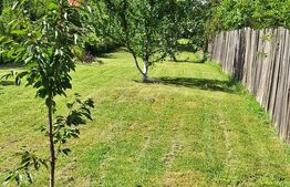 Vânzare Casă în Săcele - Locuință cu Teren Generos cu Potențial -de Renovat