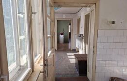 Vânzare Casă în Săcele - Locuință cu Teren Generos cu Potențial -de Renovat