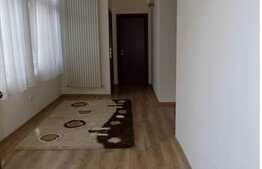 3 camere, 100 mp, finisat modern, mobilat si utilat, zona Facultatii de Business