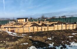 Vanzare teren intravilan cu proiect de casa aprobat