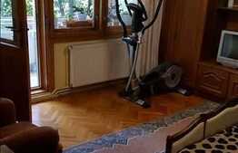 Vanzare apartament 3 camere, 83 mp, garaje, boxa, zona strazii Scortarilor