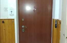 Vanzare apartament 2 camere, decomandat, 52 mp, boxa, garaj, zona Piata Flora