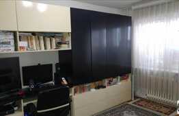 Vanzare apartament 2 camere, decomandat, 52 mp, boxa, garaj, zona Piata Flora