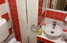 Apartament cu 2 camere, 56.5 mp, decomandat, zona Astra