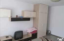 Vanzare apartament cu 2 camere, decomandat, 58 mp, zona strazii Florilor!