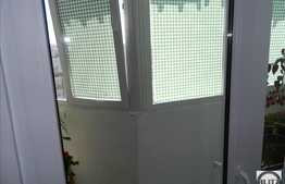 De vanzare apartament 3 camere, 68 mp, decomandat, zona strazii Aurel Vlaicu