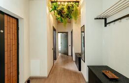 Apartament  de LUX la  inchiriat, cu 3 camere, 83 mp, zona centrala