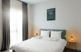 Apartament  de LUX la  inchiriat, cu 3 camere, 83 mp, zona centrala