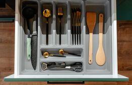 Apartament  de LUX la  inchiriat, cu 3 camere, 83 mp, zona centrala