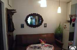 O camera de vanzare 36 mp.