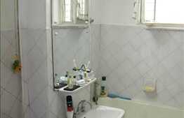 O camera de vanzare 36 mp.