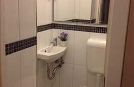 Vanzare apartament 3 camere, 74 mp, decomandat, boxa, zona strazii Dorobantilor