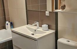 Apartament la cheie cu 3 camere, gradina 70mp, parcare, zona parc Poligon