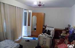 Vanzare apartament 3 camere, 64 mp, decomandat, garaj, zona strazii Bucegi