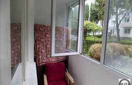 Vanzare apartament 3 camere, 64 mp, decomandat, garaj, zona strazii Bucegi