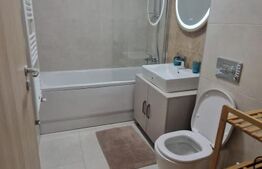 Apartament de vanzare, cu 2 camere, zona Urban Plaza loc parcare