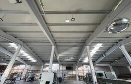 Hala cu acces facil, 2 incaperi, 2500 mp, zona Bulevardul Muncii