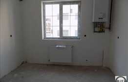 2 camere, 53 mp, decomandat, terasa 40 mp, zona Grand Hotel Italia