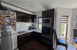 Casă deosebită, 4 camere, 112 mp, teren 700 mp, view panoramic, zona Faget