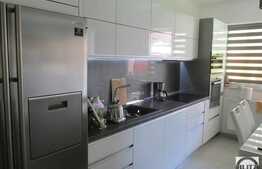 Vanzare apartament 2 camere, 51mp, terasa, boxa, gradina, zona strazii Buna Ziua