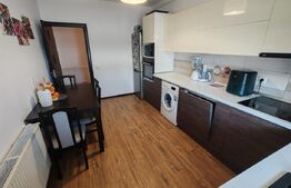 Apartament spatios, 2 camere, decomandat, 84 mp, Tractorul