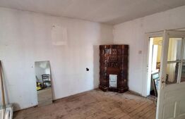 Casa plan parter, Sanpetru