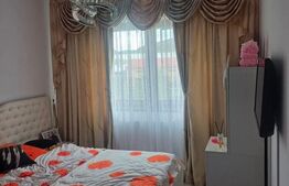 Apartament 3 camere, 87 mp, decomandat, zona Noua