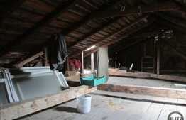 Vanzare apartament 3 camere, 90 mp, boxa subsol, zona centrala