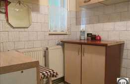 Vanzare apartament 3 camere, 90 mp, boxa subsol, zona centrala