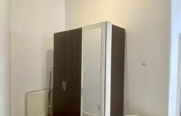 Casa de 3 camere, 80 m, curte 70 mp, parcare, zona UMF/Centru