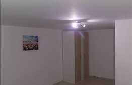 1 camera, 42 mp, scara interioara, imobil tip casa, zona Piata Unirii