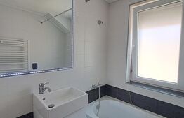 Apartament cu 2 camere, 57 mp, constructie 2010, zona Tractoru