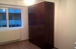 Vanzare apartament 2 camere, 58 mp, decomandat, zona strazii Eroilor!