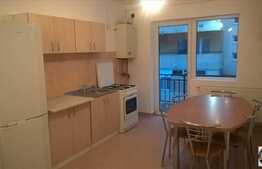 Vanzare apartament 2 camere, 58 mp, decomandat, zona strazii Eroilor!