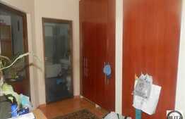 Vanzare apartament cu 1 camera, decomandat, 40 mp, zona sensului giratoriu!