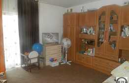 Vanzare apartament cu 1 camera, decomandat, 40 mp, zona sensului giratoriu!