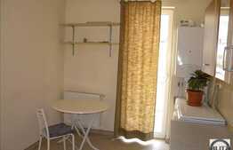 Apartament cu 1 camera, zona strazii Eroilor, cu loc de parcare