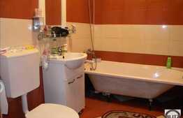 Apartament cu 1 camera, zona strazii Eroilor, cu loc de parcare