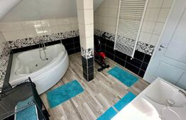 Apartament, 3 camere, 116 mp , Sub Cetate, parcare inclusa in pret.