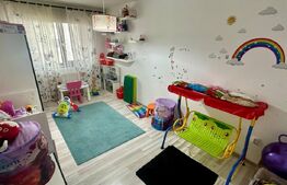 Apartament, 3 camere, 116 mp , Sub Cetate, parcare inclusa in pret.