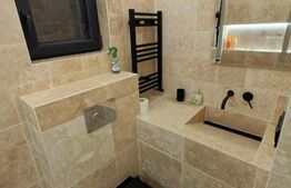 AFACERE LA CHEIE IN CENTRUL ORASULUI